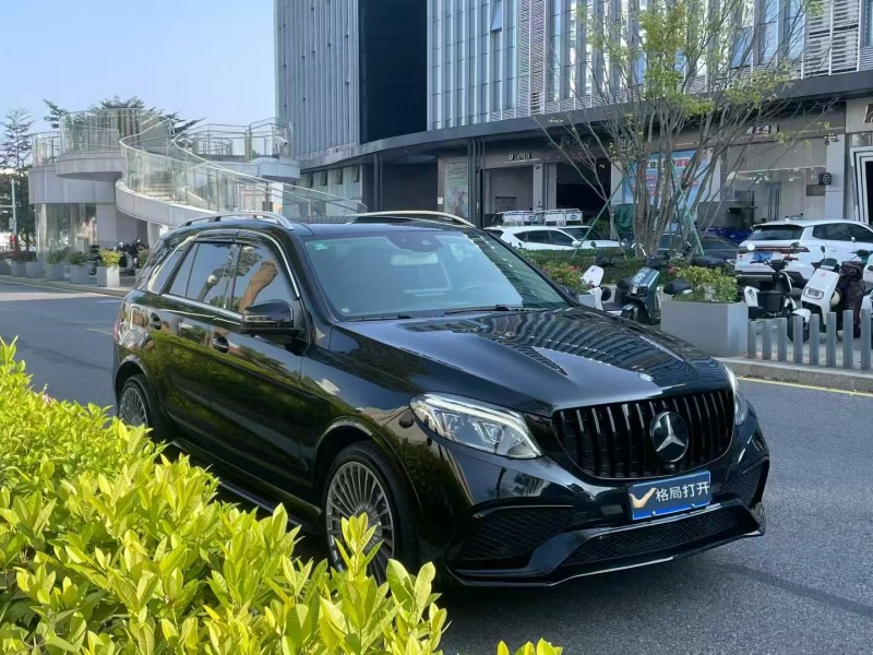 广州17年奔驰GLE3