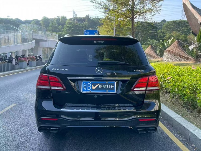 广州17年奔驰GLE9