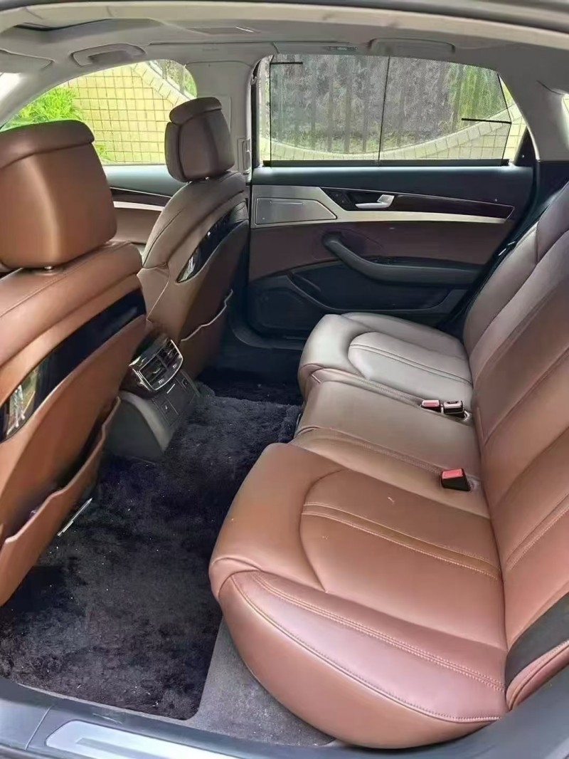 广州14年奥迪A8L3