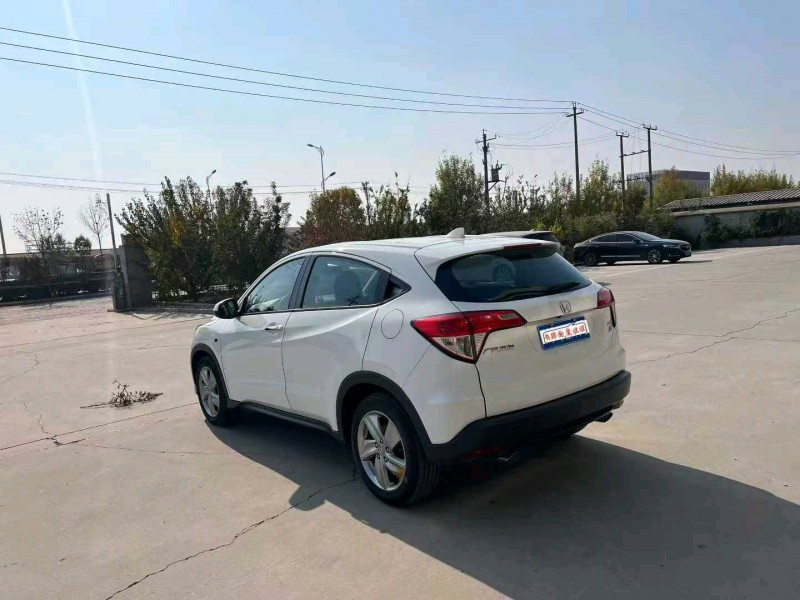 沧州21年本田缤智3