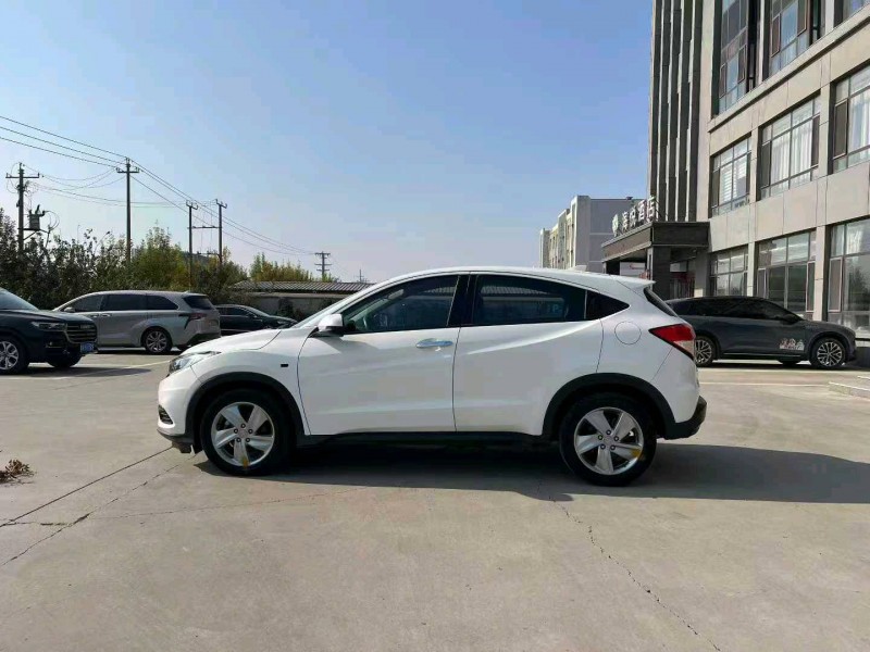 沧州21年本田缤智6