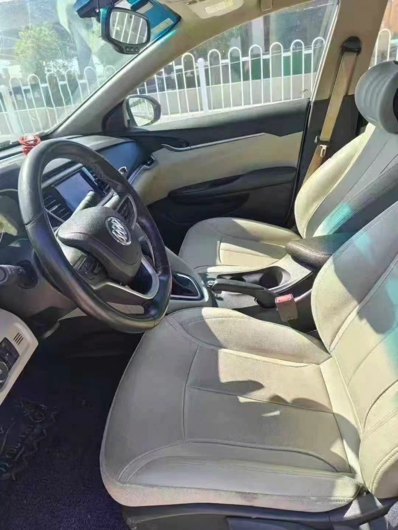 广州19年别克英朗6