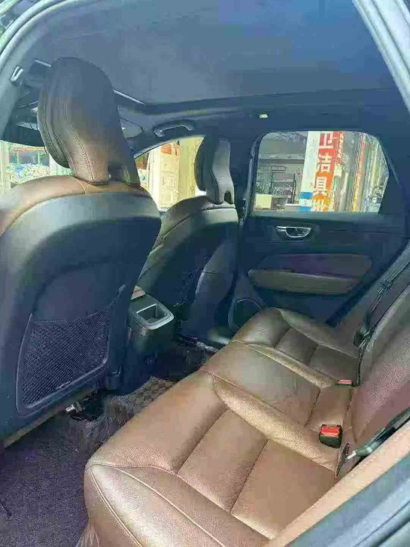 张家界24年沃尔沃XC605