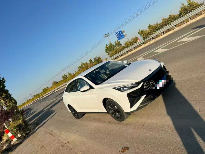 石家庄25年东风奕炫2