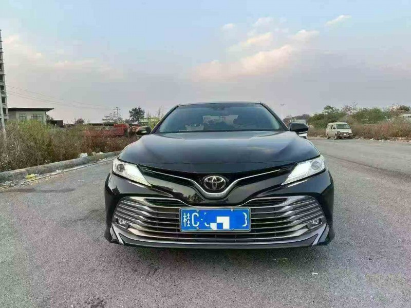 柳州19年丰田凯美瑞1