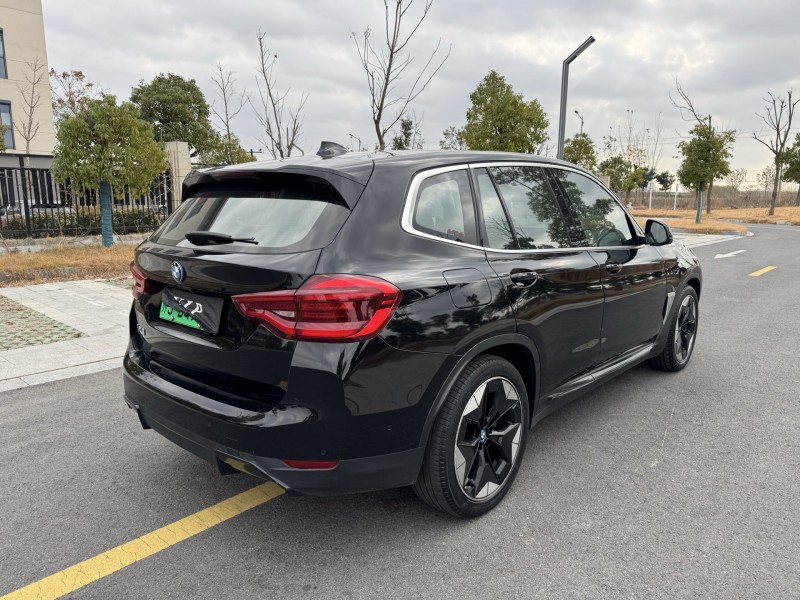 盐城21年宝马IX35