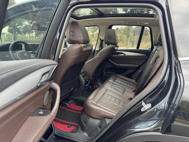 盐城21年宝马IX37