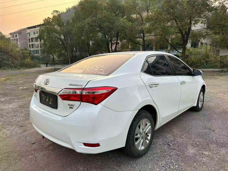 湘潭17年丰田卡罗拉7