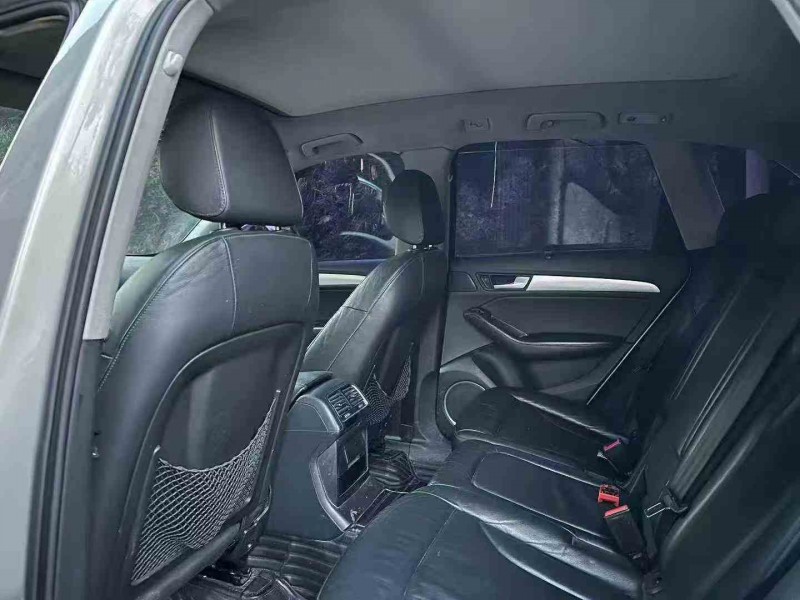 常德14年奥迪Q56