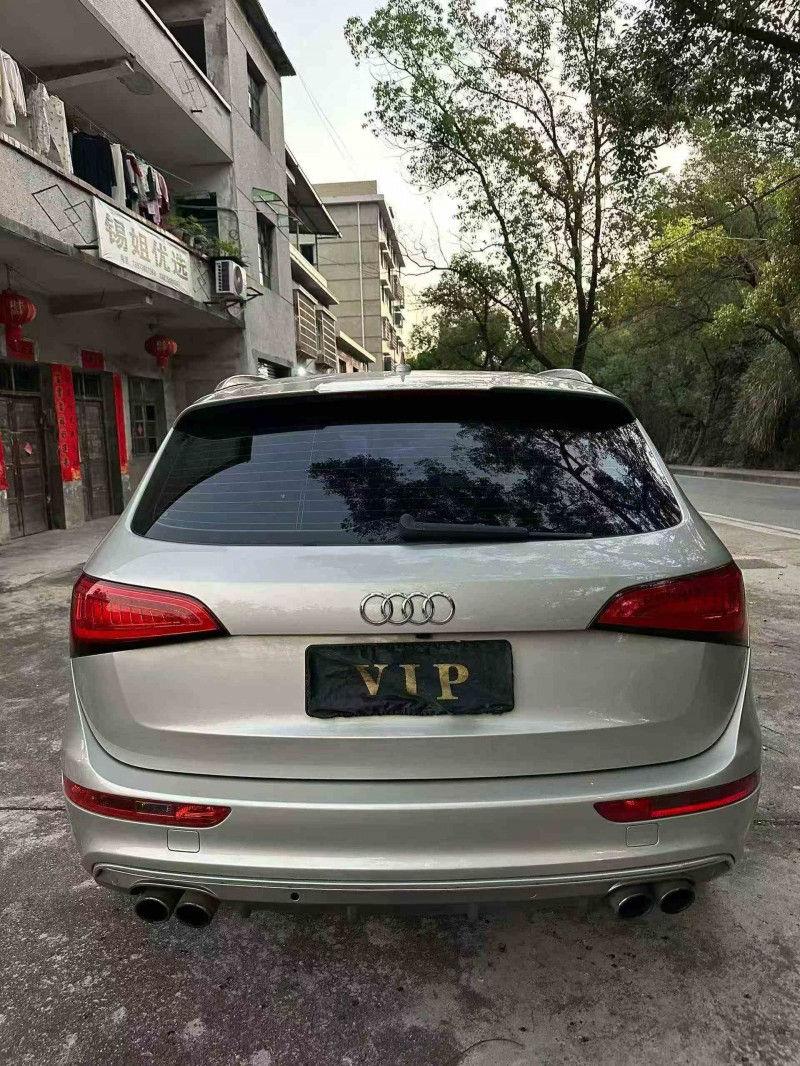 常德14年奥迪Q58