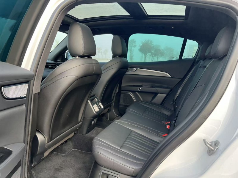 盐城23年玛莎拉蒂Grecale格雷嘉5