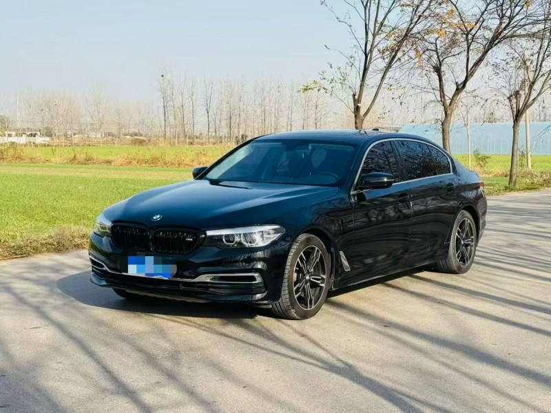 徐州19年宝马5系3