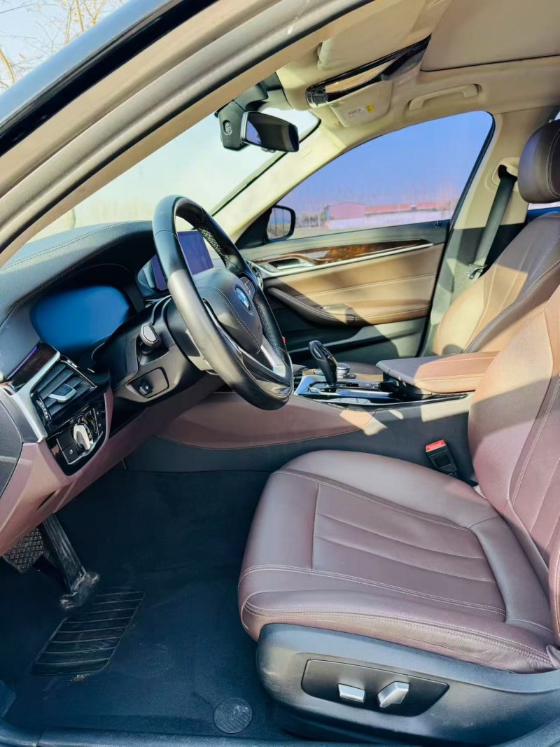 徐州19年宝马5系8