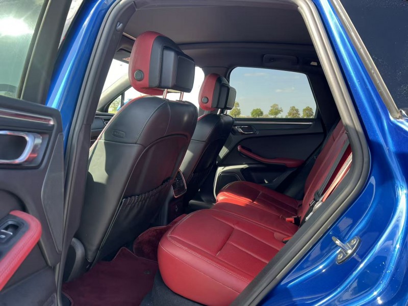 盐城20年保时捷Macan5
