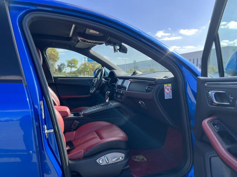 盐城20年保时捷Macan6