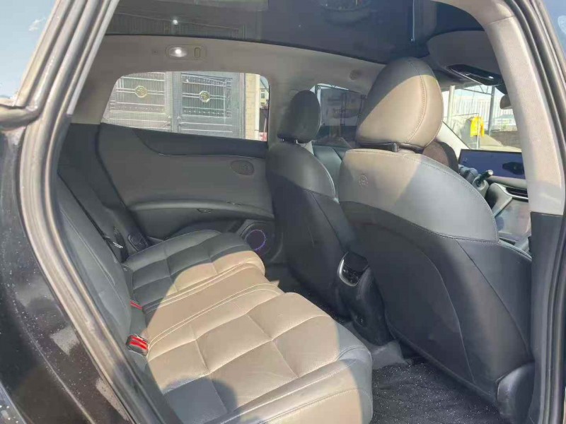 湘潭24年智己L65