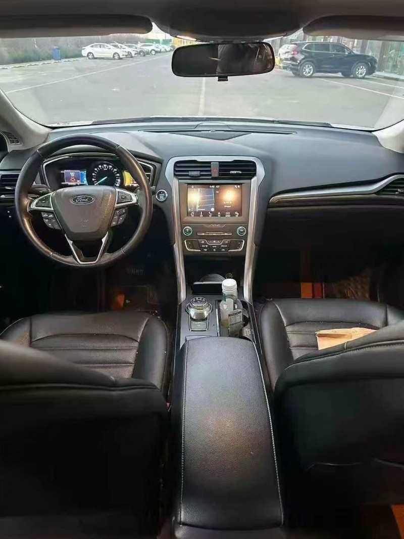 青岛20年福特蒙迪欧5