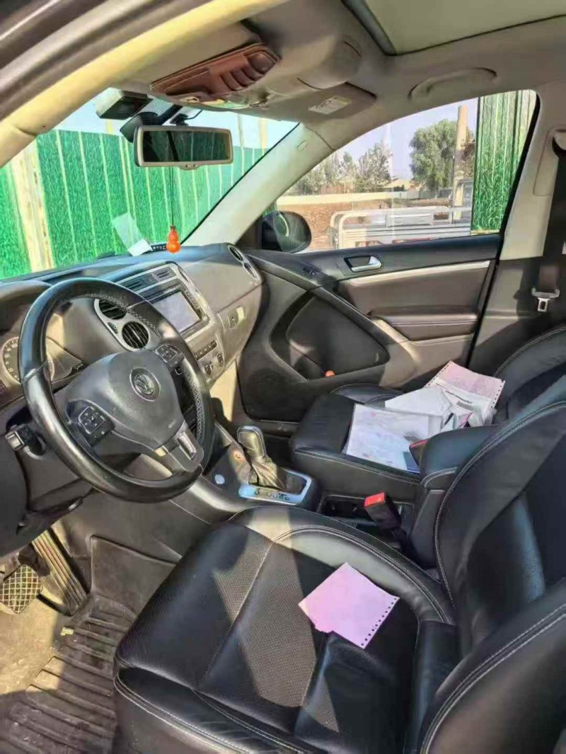 天津16年大众途观4