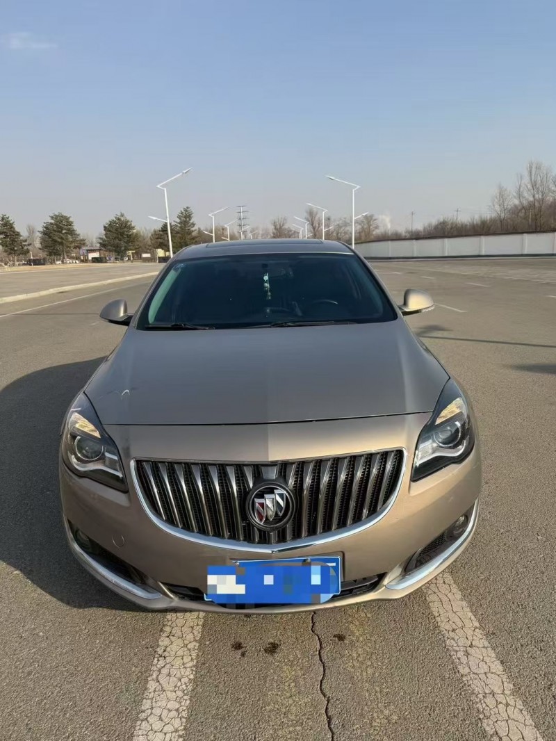 呼和浩特17年别克君威1