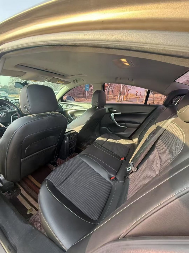 呼和浩特17年别克君威5