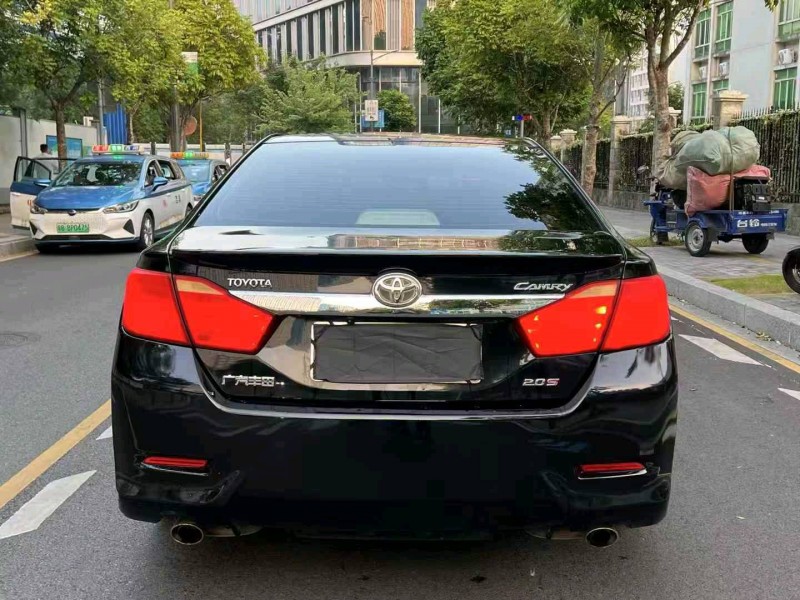 茂名13年丰田凯美瑞7