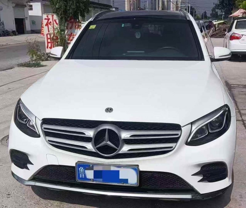 枣庄19年奔驰GLC1