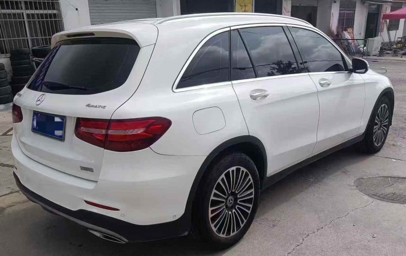 枣庄19年奔驰GLC7