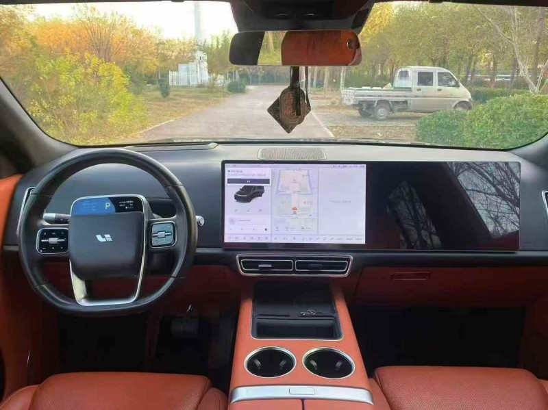 淄博23年理想L87