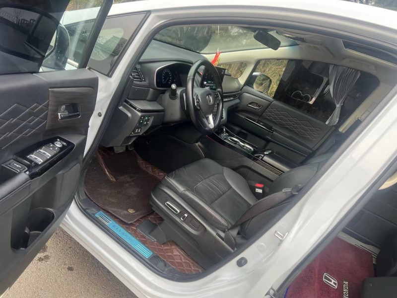 青岛24年本田艾力绅7