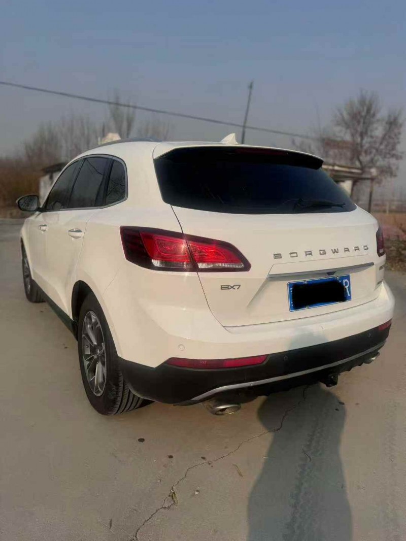 邯郸19年宝沃BX77