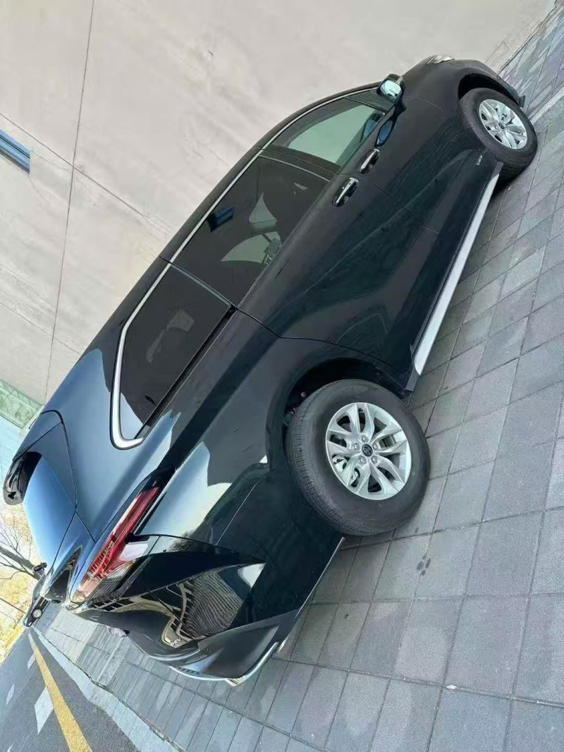 营口25年丰田格兰维亚9