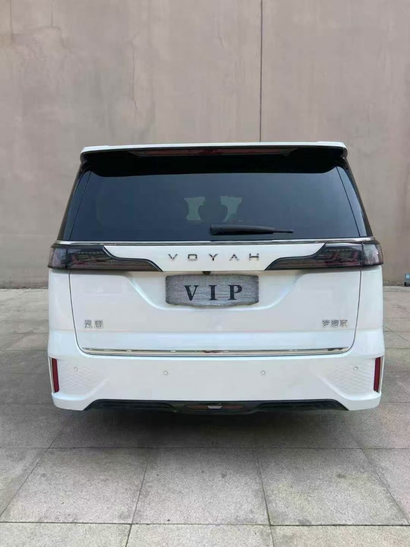 营口24年岚图汽车梦想家8