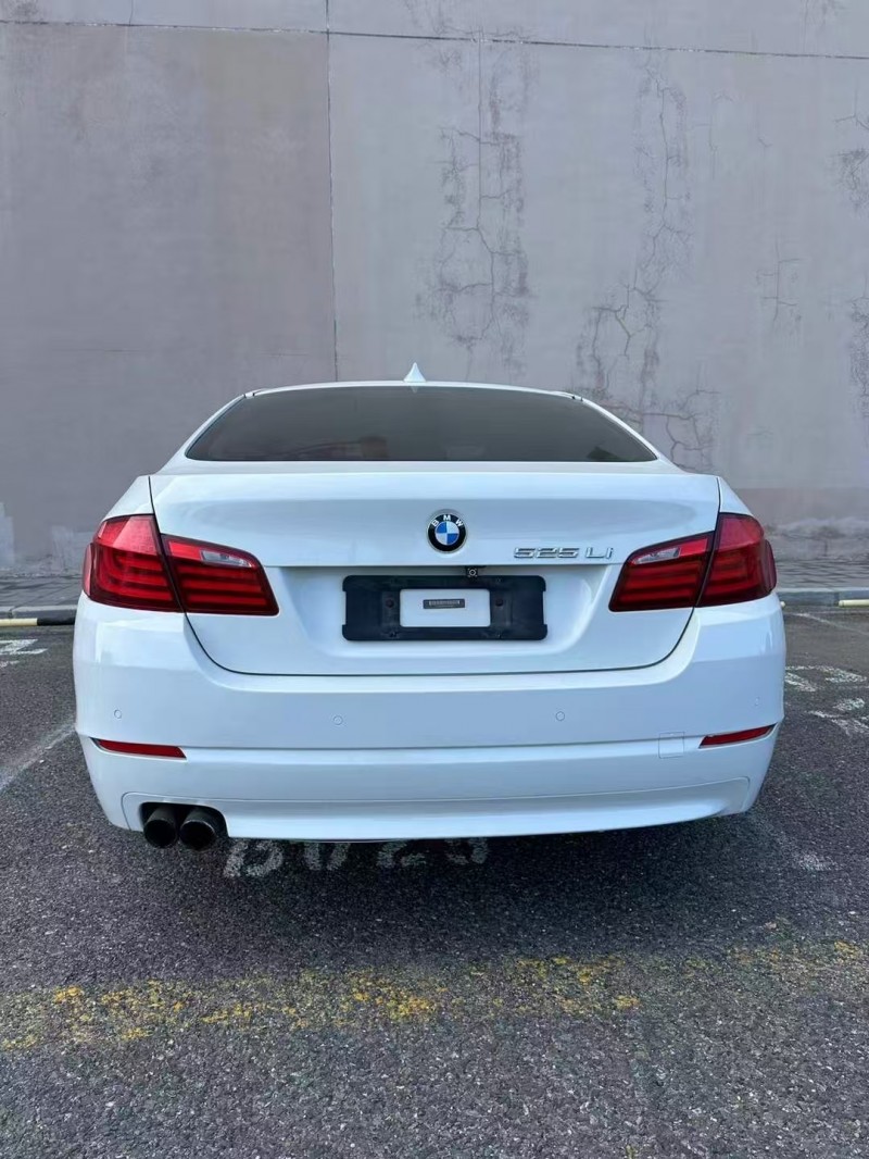 营口13年宝马5系9