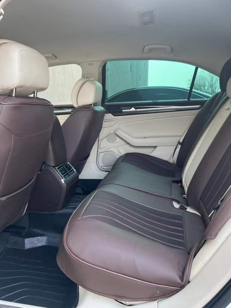 营口23年大众辉昂4