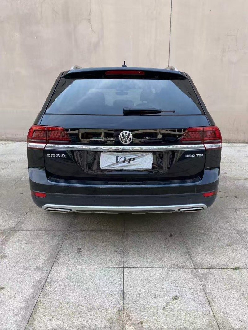 营口19年大众途昂8