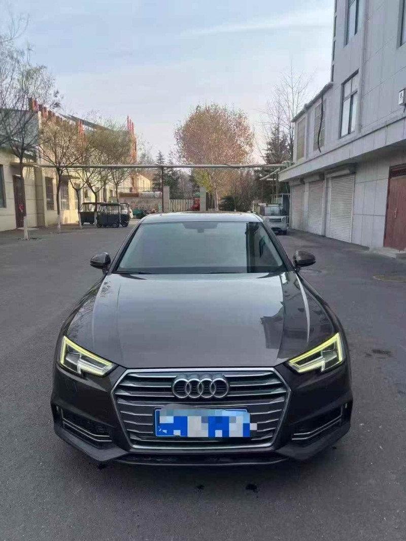 南京18年奥迪A4L1