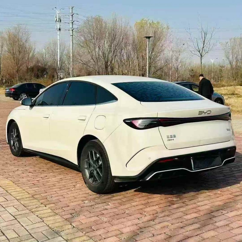 济南24年比亚迪海豹8