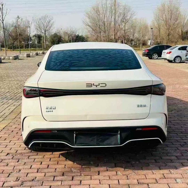 济南24年比亚迪海豹9