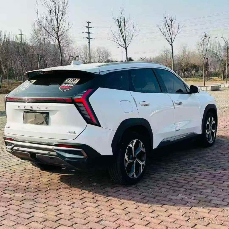 枣庄23年吉利博越8