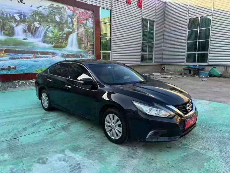 淄博17年日产天籁2