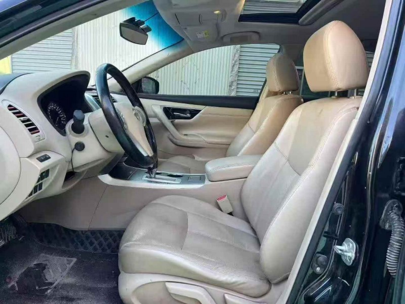 淄博17年日产天籁6