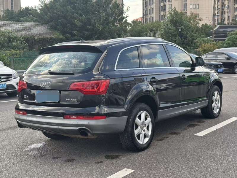 宁波15年奥迪Q78