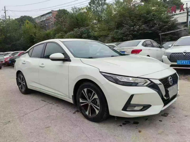 张家界20年日产轩逸3