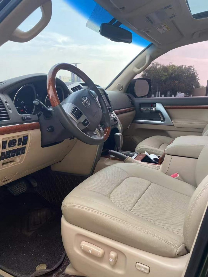 营口16年丰田兰德酷路泽8