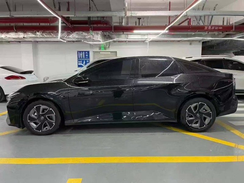 深圳24年丰田BZ3Pro7