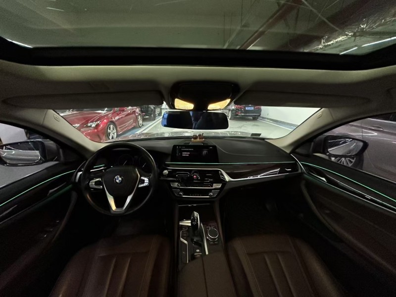 深圳19年宝马5系5