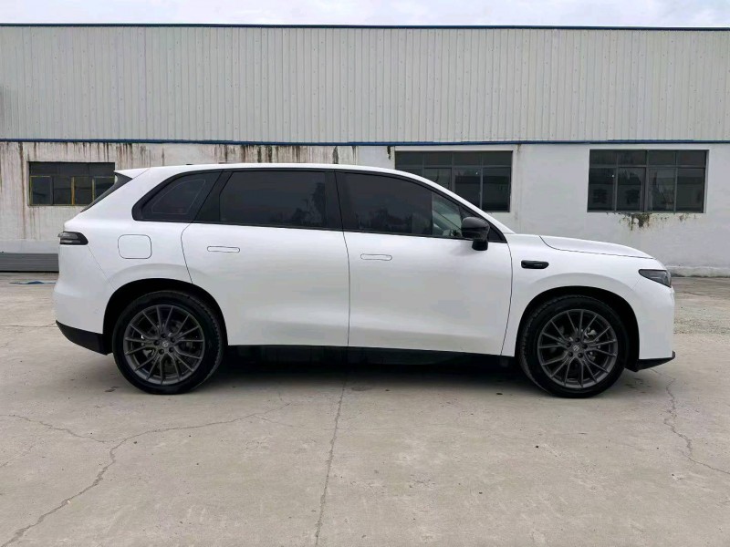 襄阳24年零跑汽车C104