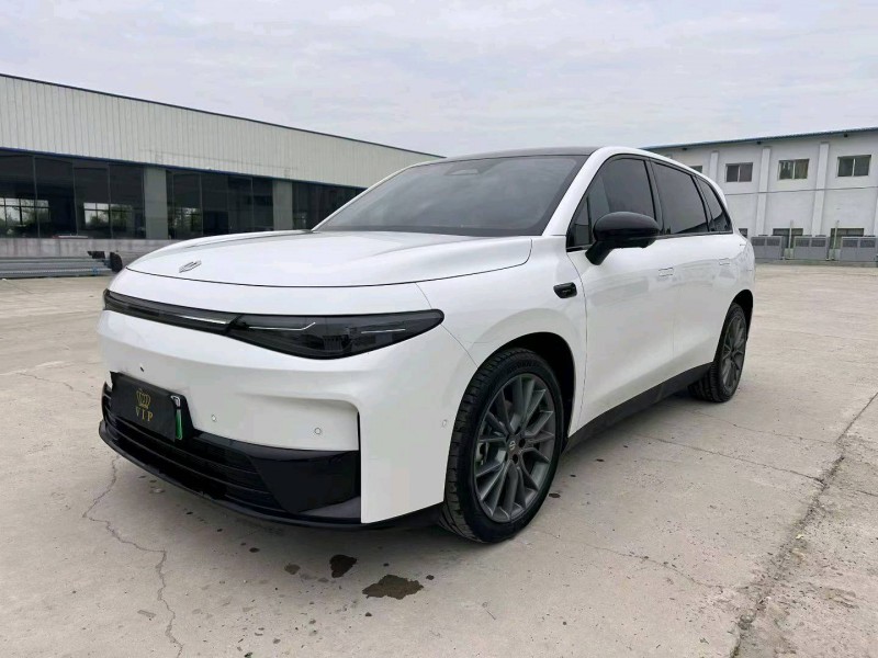 襄阳24年零跑汽车C109