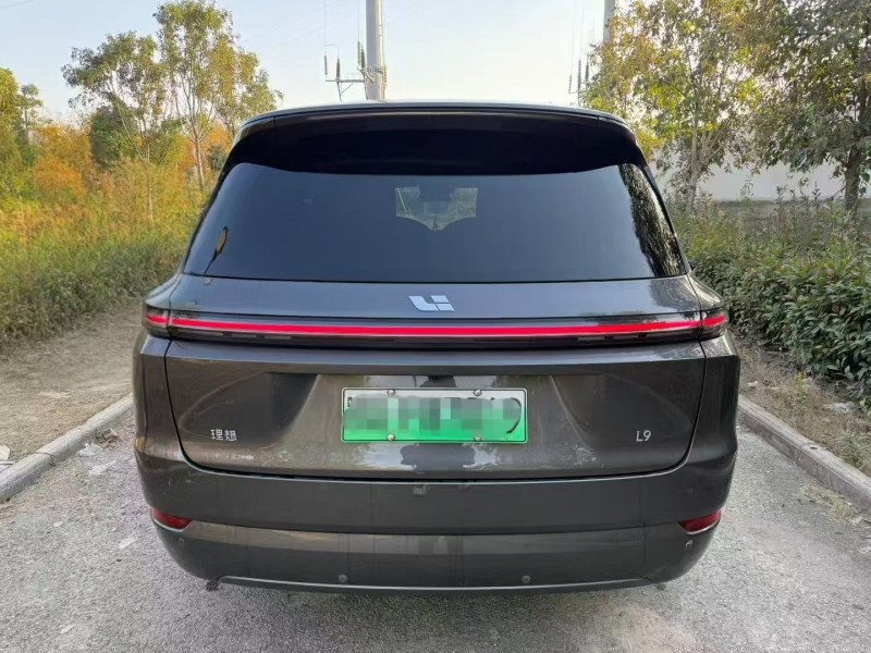 宜昌24年理想L99