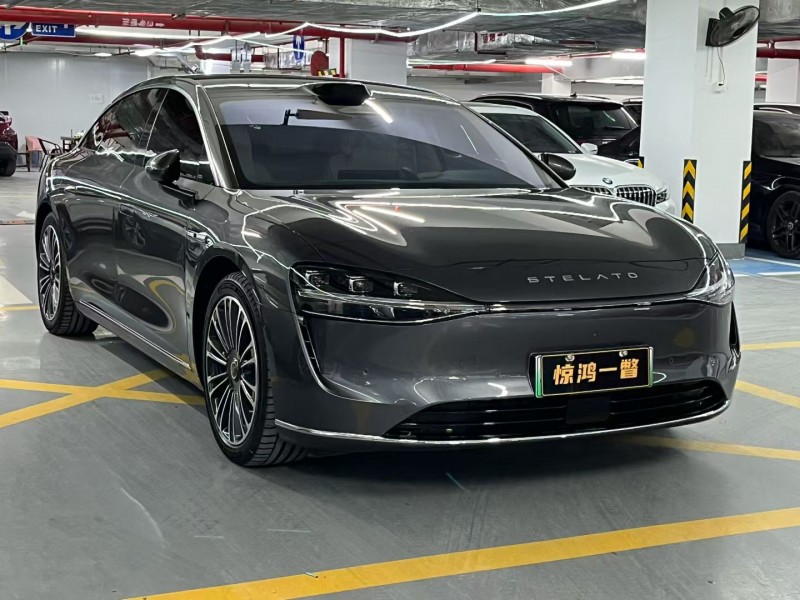 深圳25年华为智选享界2